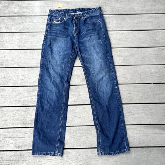 Item 120 Diesel Straight leg Jeans, size 33x33